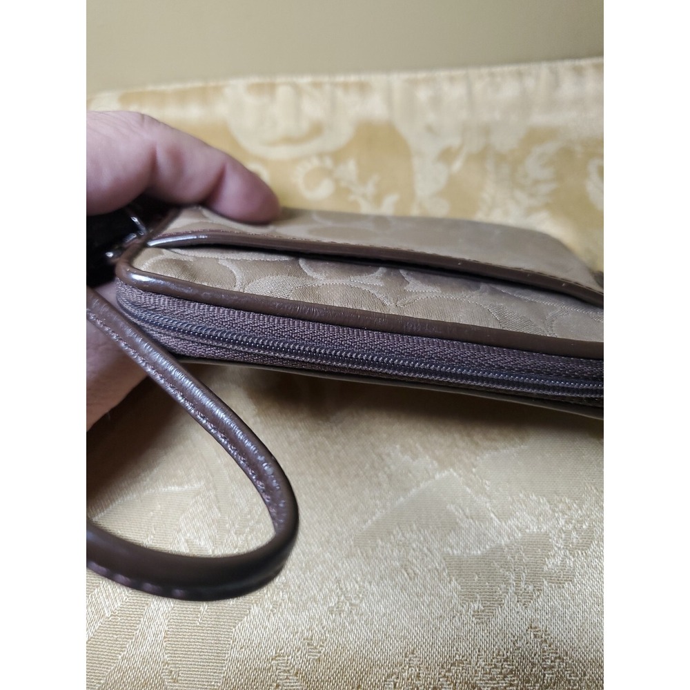 Coach Daisy Wristlet Wallet Canvas Leather Zip Top Small Purse - Picture 6 of 6